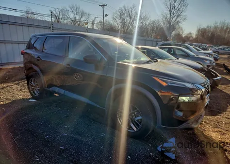 2021 Nissan Rogue S z USA, uszkodzony, nr VIN 5N1AT3AB3MC685964